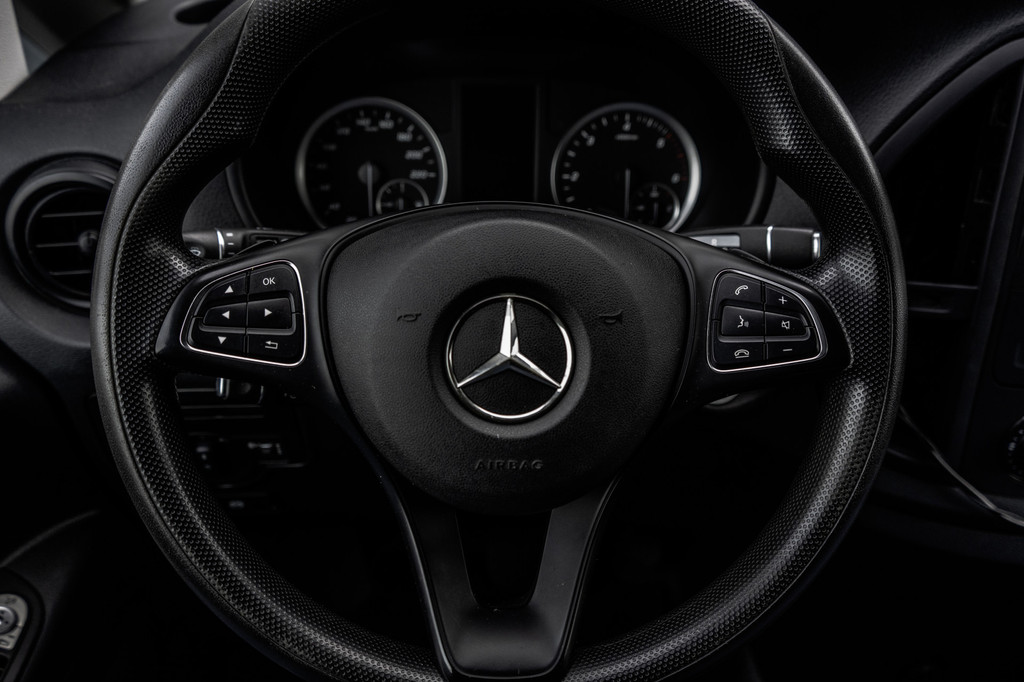 Mercedes-Benz Vito 114 CDI L2H1 | Automaat | Cruise | 3-Zits 13