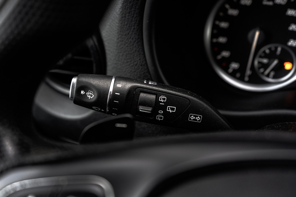 Mercedes-Benz Vito 114 CDI L2H1 | Automaat | Cruise | 3-Zits 17