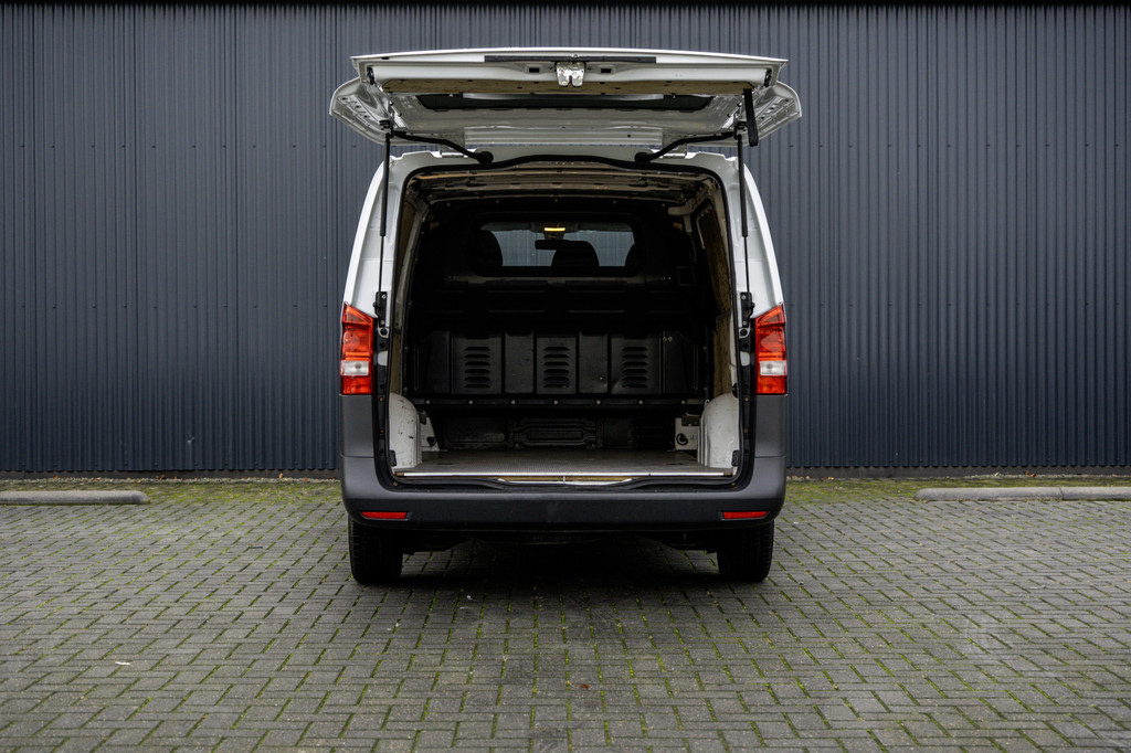 Mercedes-Benz Vito 114 CDI L2H1 | Automaat | Cruise | 3-Zits 9