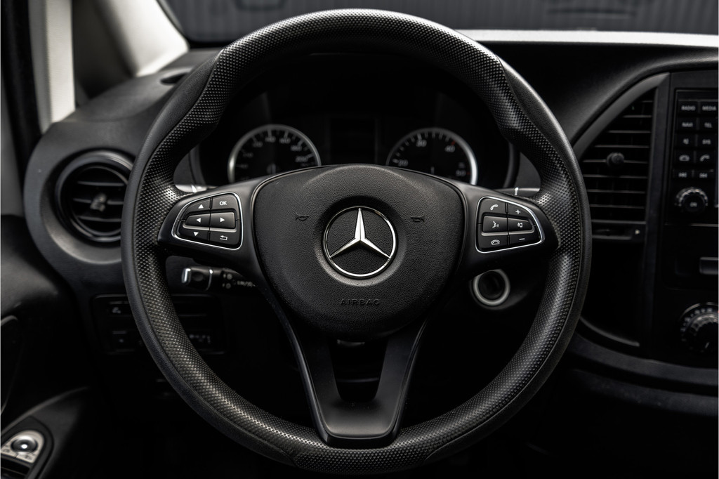 Mercedes-Benz Vito 114 CDI L2H1 | Automaat met Flippers | 136 PK | Cruise | PDC | A/C 14