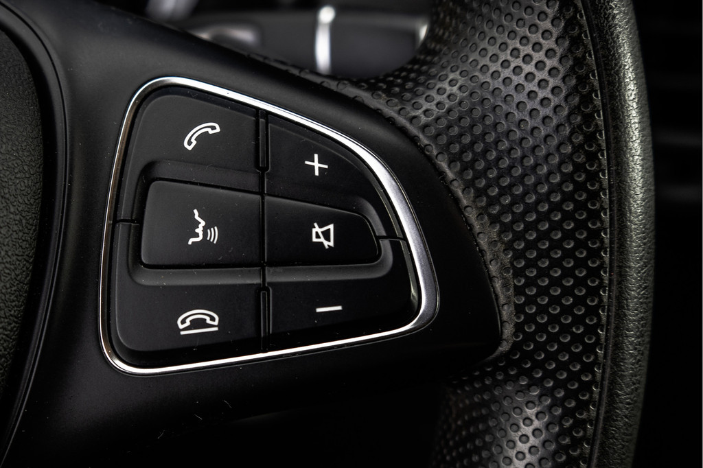 Mercedes-Benz Vito 114 CDI L2H1 | Automaat met Flippers | 136 PK | Cruise | PDC | A/C 17