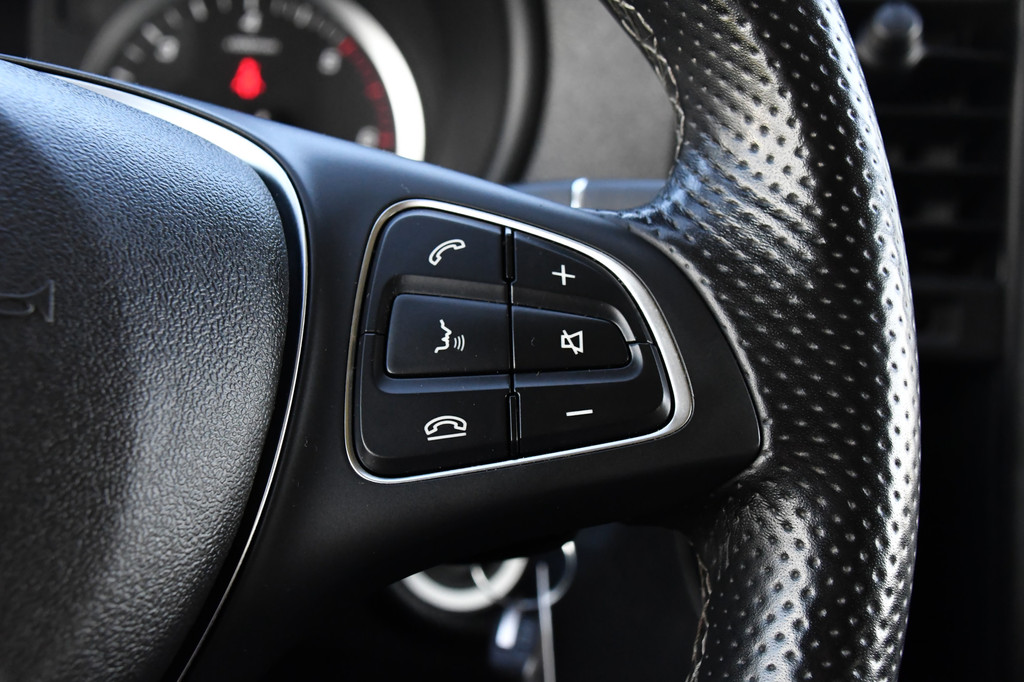 Mercedes-Benz Vito 114 CDI L3 DC AMG Edition Adaptieve Cruise, Camera, Carplay, LED, Multimedia, Automaat, Stoelverwarming, Uniek! 19