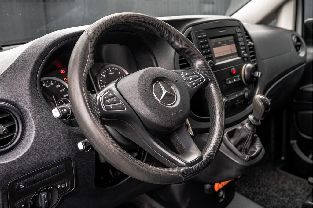 Mercedes-Benz Vito 114 CDI L3H1 XL | Camera | Cruise | PDC | Airco | Trekhaak 11