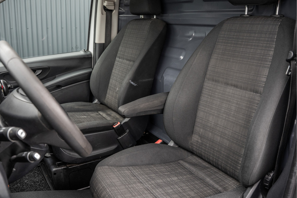 Mercedes-Benz Vito 114 CDI L3H1 XL | Camera | Cruise | PDC | Airco | Trekhaak 12