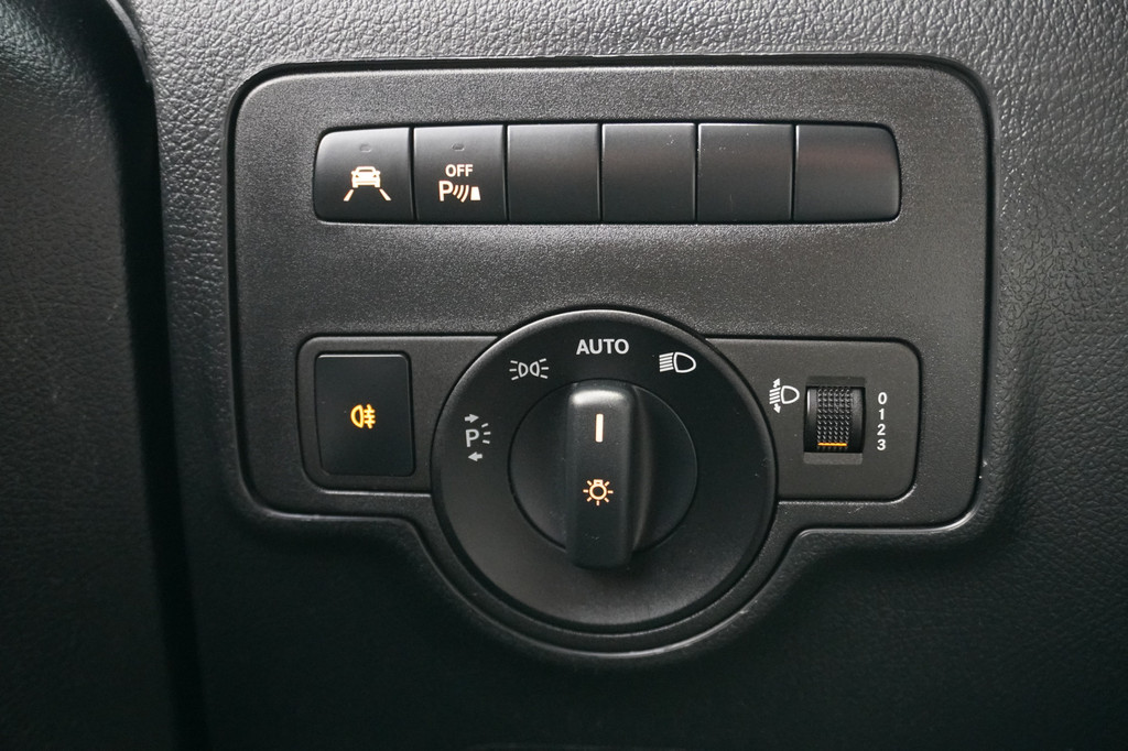 Mercedes-Benz Vito 114 CDI Lang Automaat - EURO 6 - A/C Climate - Cruise - Navi - ⬠19.900,- Excl. 17