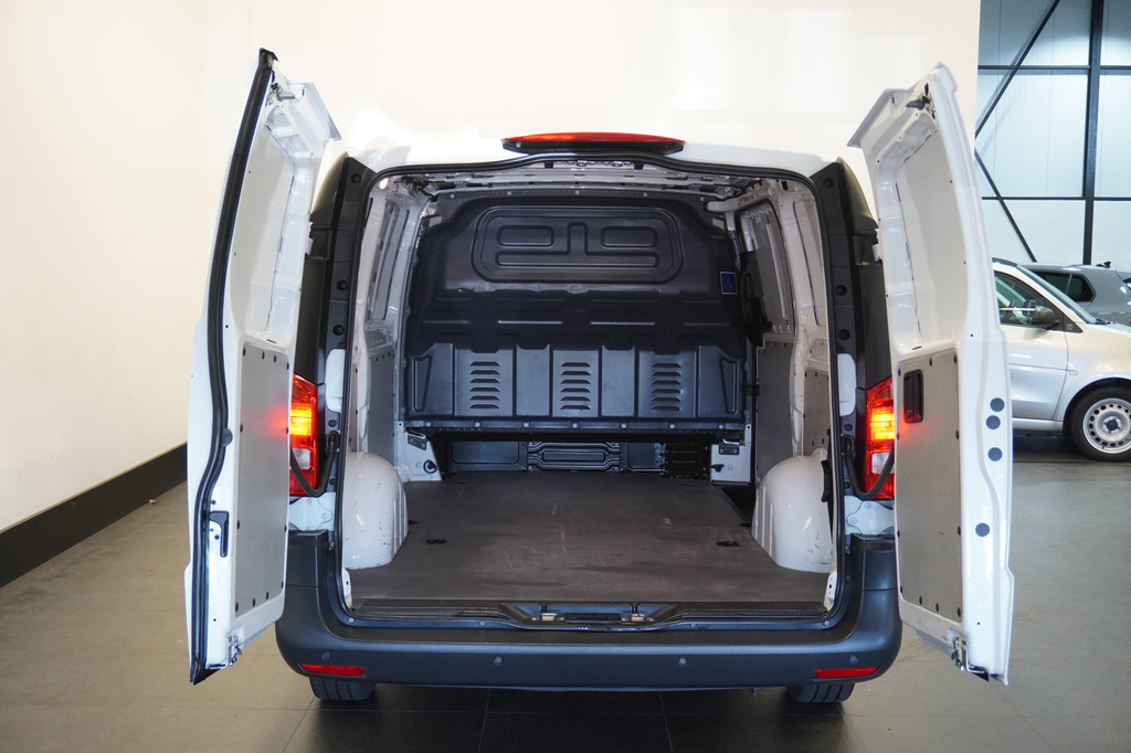 Mercedes-Benz Vito 114 CDI Lang Automaat - EURO 6 - A/C Climate - Cruise - Navi - ⬠19.900,- Excl. 8