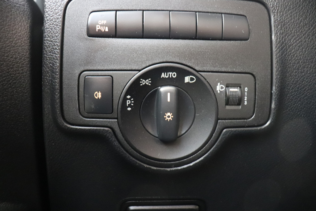 Mercedes-Benz Vito 114 CDI Lang Automaat - EURO 6 - Airco - Cruise - Camera - €18.900,- Excl. 19