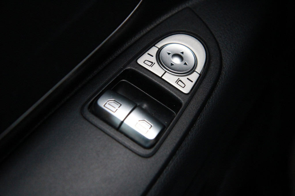 Mercedes-Benz Vito 114 CDI Lang Automaat / Camera / Multi stuur / Klep / Navi 16