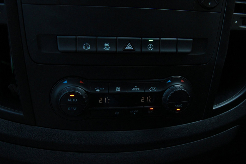 Mercedes-Benz Vito 114 CDI Lang Automaat / Camera / Multi stuur / Klep / Navi 18
