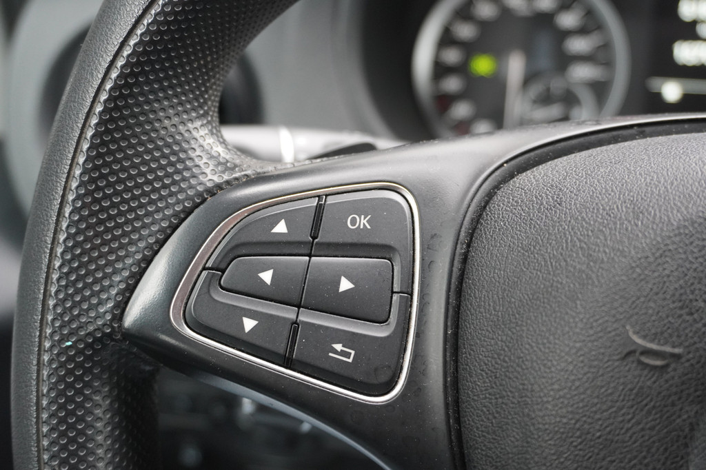 Mercedes-Benz Vito 114 CDI Lang Automaat Dubbele Cabine - EURO 6 - Airco - Navi - €19.900,- Excl. 18