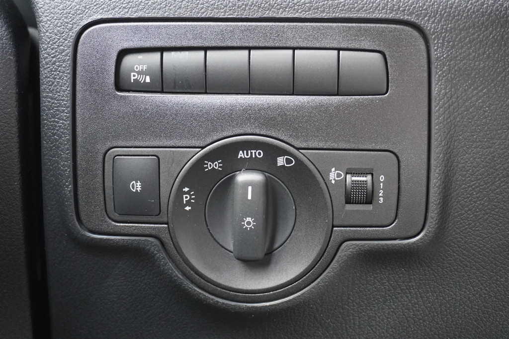 Mercedes-Benz Vito 114 CDI Lang Automaat EURO 6 - A/C Climate - Cruise - Camera - â¬21.950,- Excl. 18