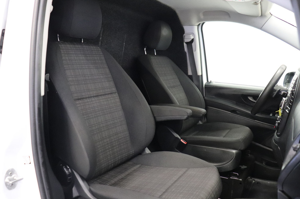 Mercedes-Benz Vito 114 CDI Lang Automaat EURO 6 - A/Climate - Cruise - PDC - € 16.950,-- Excl. 5