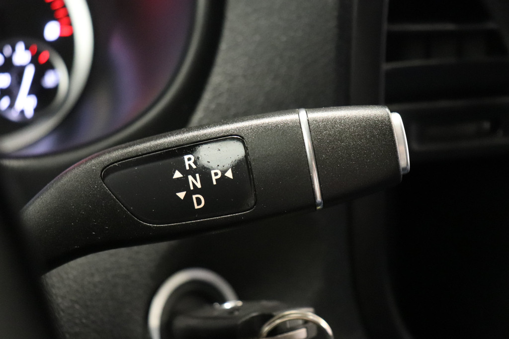 Mercedes-Benz Vito 114 CDI Lang Automaat EURO 6 - A/Climate - Cruise - PDC - € 16.950,-- Excl. 6