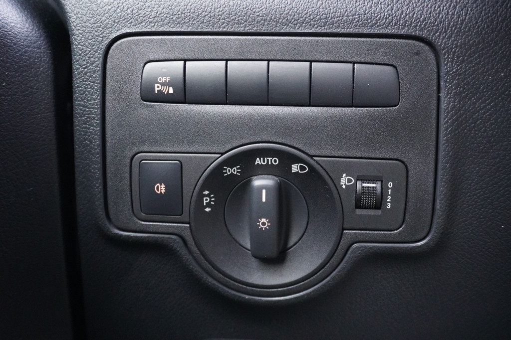 Mercedes-Benz Vito 114 CDI Lang Automaat EURO 6 - Airco - Navi - Cruise - ⬠17.950,- Excl. 16