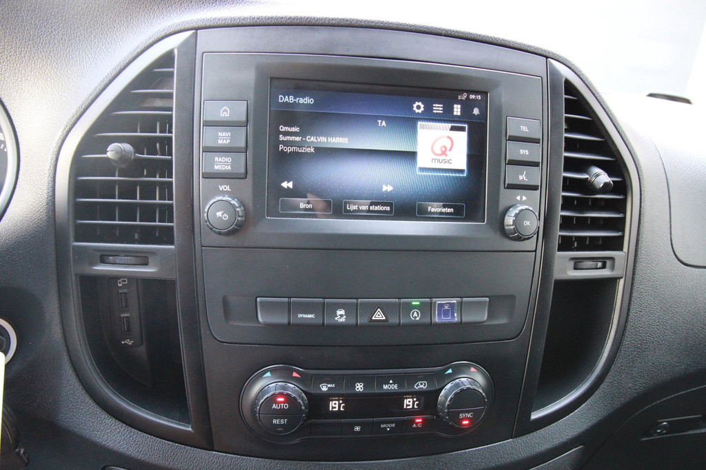 Mercedes-Benz Vito 114 CDI Lang / Automaat / Trekhaak / Dubbele schuif / Camera 19