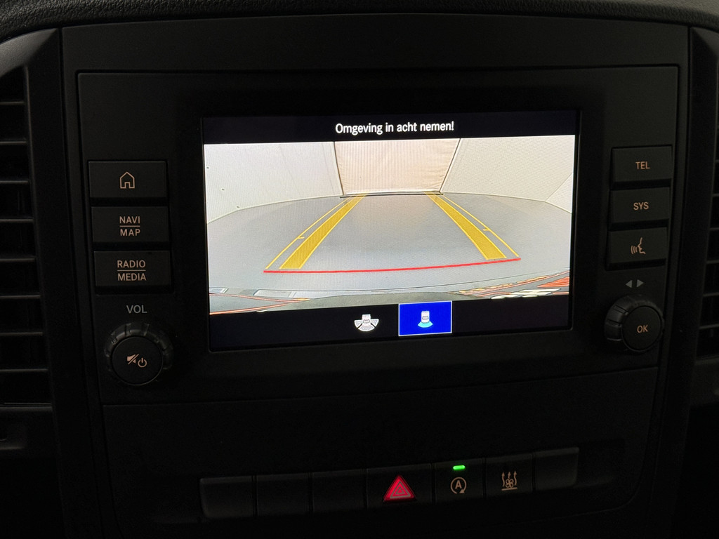 Mercedes-Benz Vito 114CDI Lang Black Edition Dubbele Cabine | Led | Navigatie | Camera | Airco | Cruise | 19
