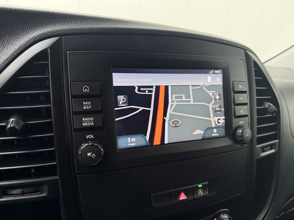 Mercedes-Benz Vito 114CDI Lang Black Edition | Navigatie | Camera | Airco| 3-Zits | Betimmering 17