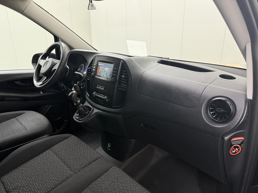 Mercedes-Benz Vito 114CDI Lang Black Edition | Navigatie | Camera | Airco| 3-Zits | Betimmering 20