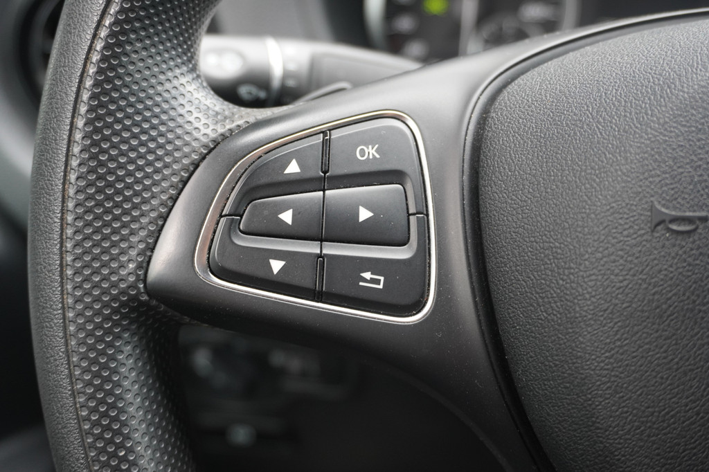 Mercedes-Benz Vito 114 CDI Lang EURO 6 - A/C Climate - Cruise - Trekhaak - ⬠17.950,- Excl. 16
