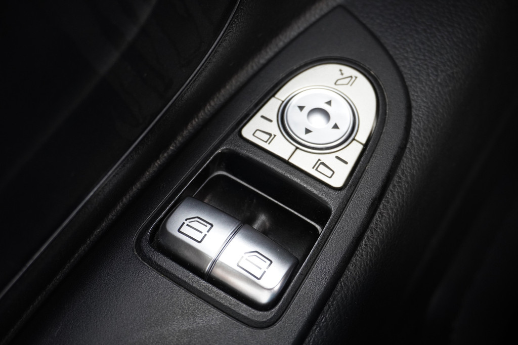 Mercedes-Benz Vito 114 CDI Lang EURO 6 - Airco - Cruise - Camera - €13.900,- Excl. 17