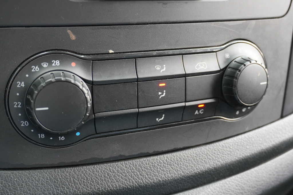 Mercedes-Benz Vito 114 CDI Lang EURO 6 - Airco - Cruise - Camera - €13.900,- Excl. 9