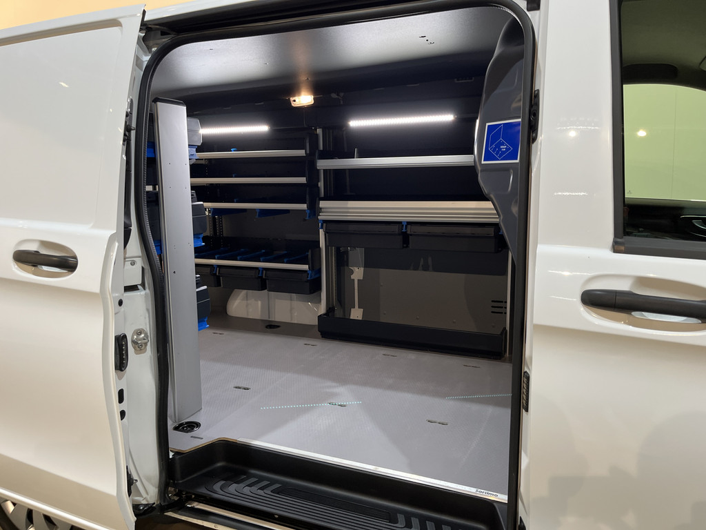 Mercedes-Benz Vito 114 CDI Lang / Euro 6 / Servicebus / Sortimo inrichting / Airco / Cruise Control / Trekhaak / PDC / 3-Zits / 20
