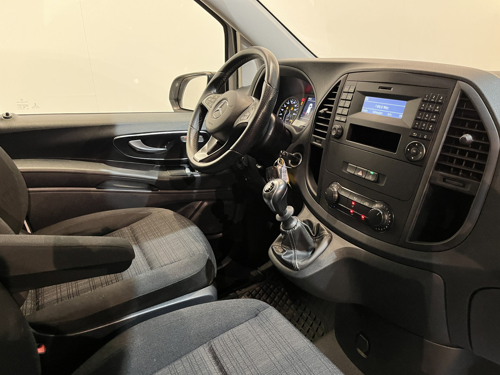 Mercedes-Benz Vito 114 CDI Lang / Euro 6 / Servicebus / Sortimo inrichting / Airco / Cruise Control / Trekhaak / PDC / 3-Zits / 3