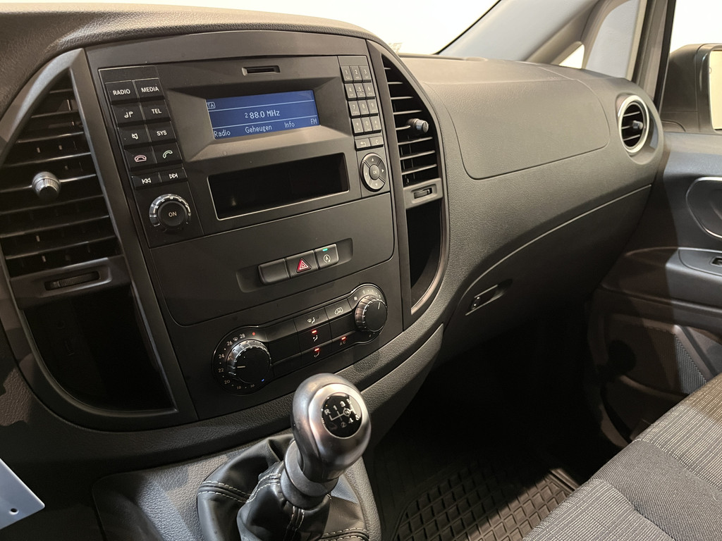 Mercedes-Benz Vito 114 CDI Lang / Euro 6 / Servicebus / Sortimo inrichting / Airco / Cruise Control / Trekhaak / PDC / 3-Zits / 7