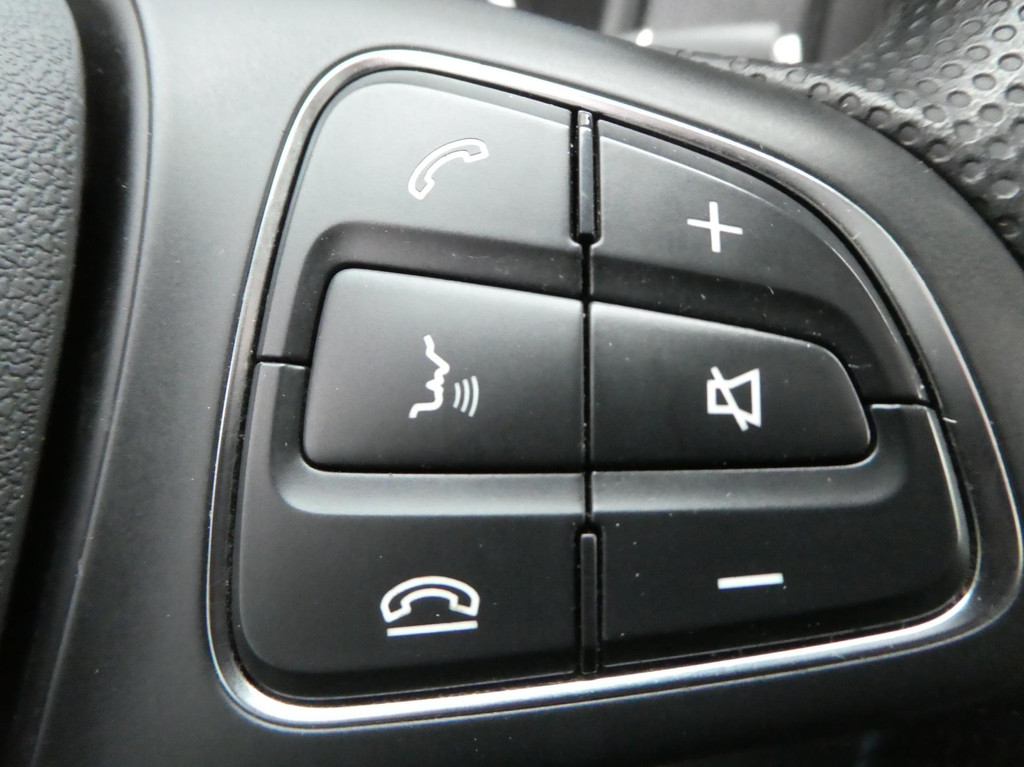 Mercedes-Benz Vito 114 CDI Lang L2 automaat 3 zits camera trekhaak 16