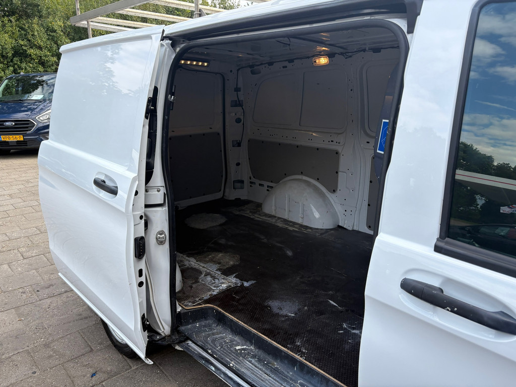 Mercedes-Benz Vito 114 CDI Lang|NAP|AUTOMAAT|EURO6|1e EIG|airco|cruise|achteruitrijcamera|navi|trekhaak|bluetooth|imperiaal 12