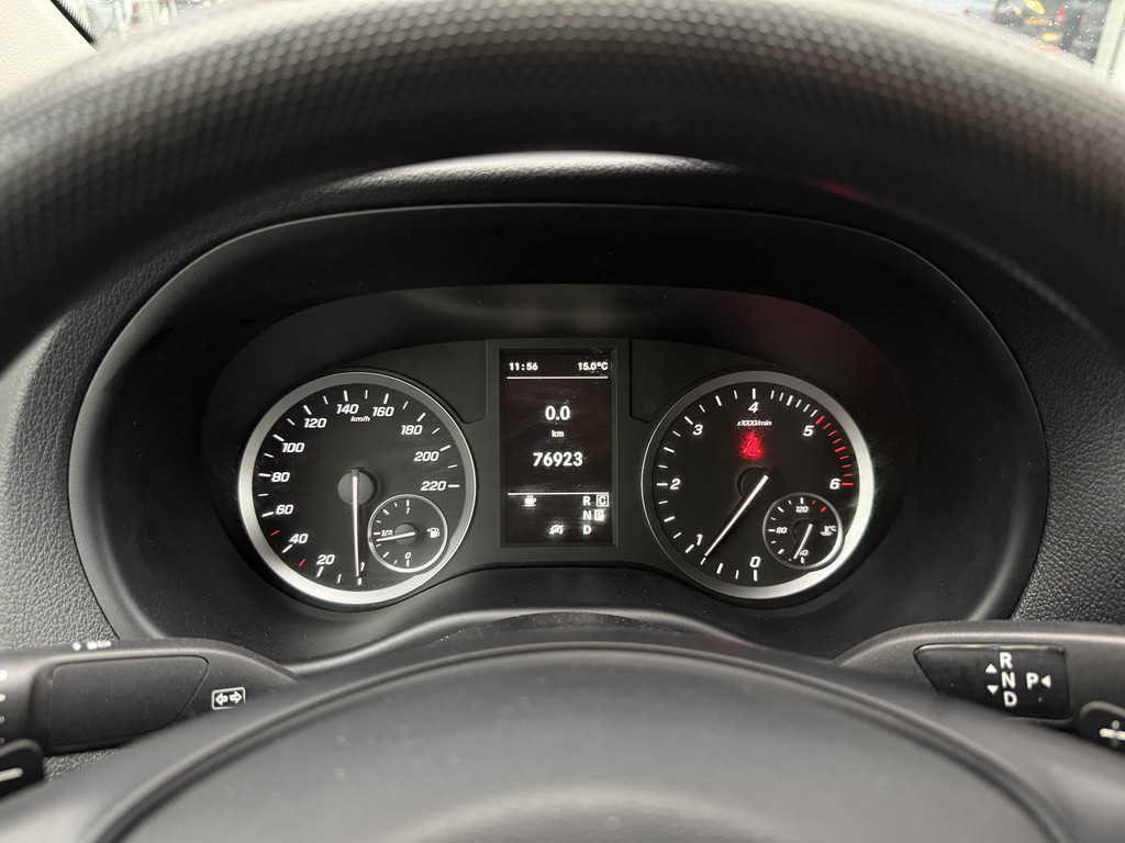 Mercedes-Benz Vito 114 CDI Lang | Navi | Carplay | Camera | Trekhaak | PDC | Imperiaal 19