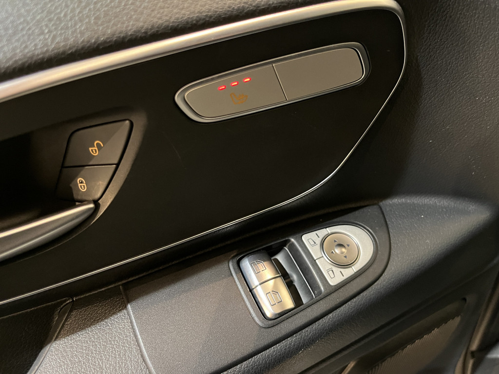Mercedes-Benz Vito 114 CDI Lang Servicebus / Sortimo Inrichting / Euro 6 / Airco / Cruise Control / PDC / Trekhaak / Klep / 3-Zits 14