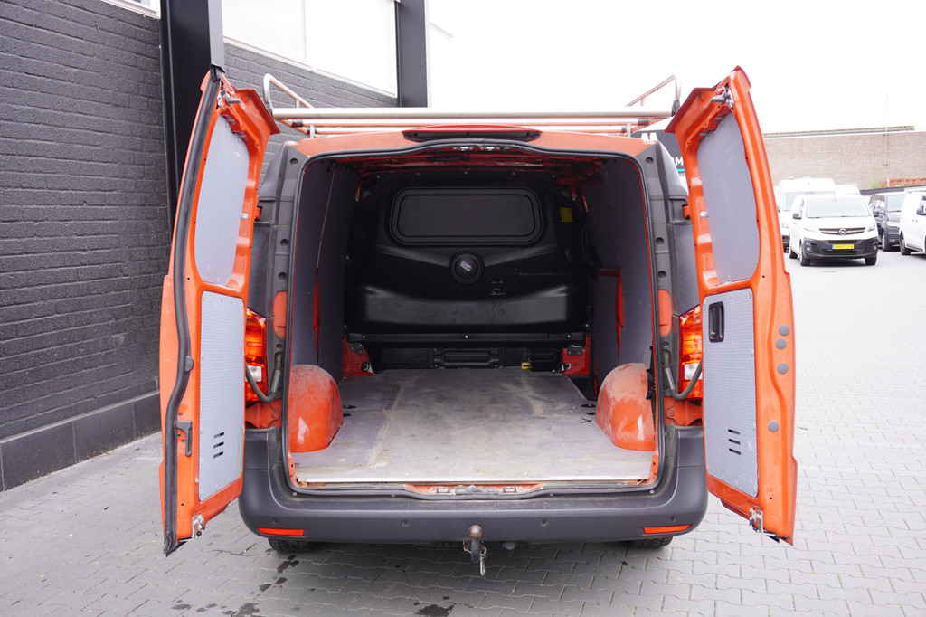 Mercedes-Benz Vito 114 CDI XL EURO 6 - A/C Climate - Cruise - Camera - € 13.950,- Excl. 8