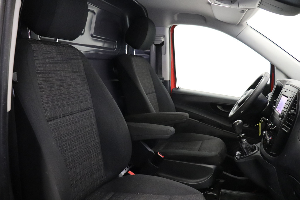 Mercedes-Benz Vito 114 CDI XL EURO 6 - A/C climate - Navi - Cruise - Trekhaak - €13.900,- Excl. 4