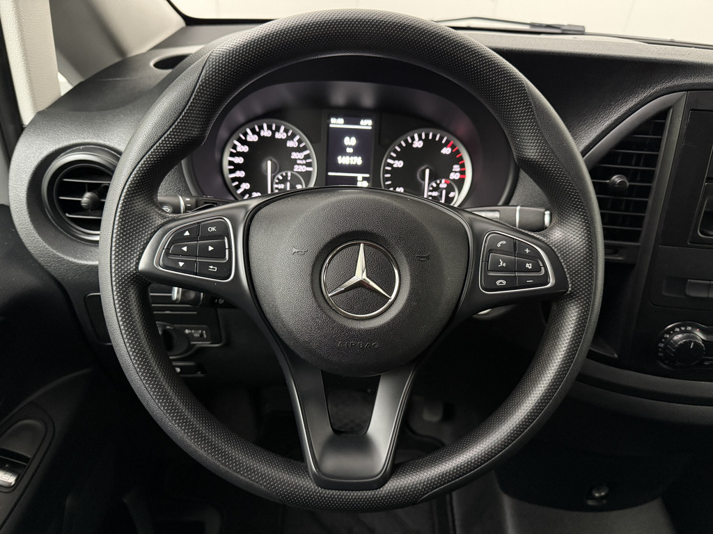 Mercedes-Benz Vito 114CDi Automaat XXL Personenbus | 9-Persoons | 2-2-2-3 Bestoeling | Airco | Cruise | Taxigoedkeuring | Prijs Inclusief € 26.499,-- 13