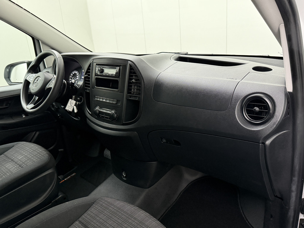 Mercedes-Benz Vito 114CDi Automaat XXL Personenbus | 9-Persoons | 2-2-2-3 Bestoeling | Airco | Cruise | Taxigoedkeuring | Prijs Inclusief € 26.499,-- 18