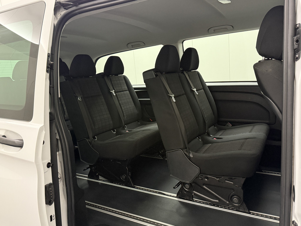 Mercedes-Benz Vito 114CDi Automaat XXL Personenbus | 9-Persoons | 2-2-2-3 Bestoeling | Airco | Cruise | Taxigoedkeuring | Prijs Inclusief € 26.499,-- 19
