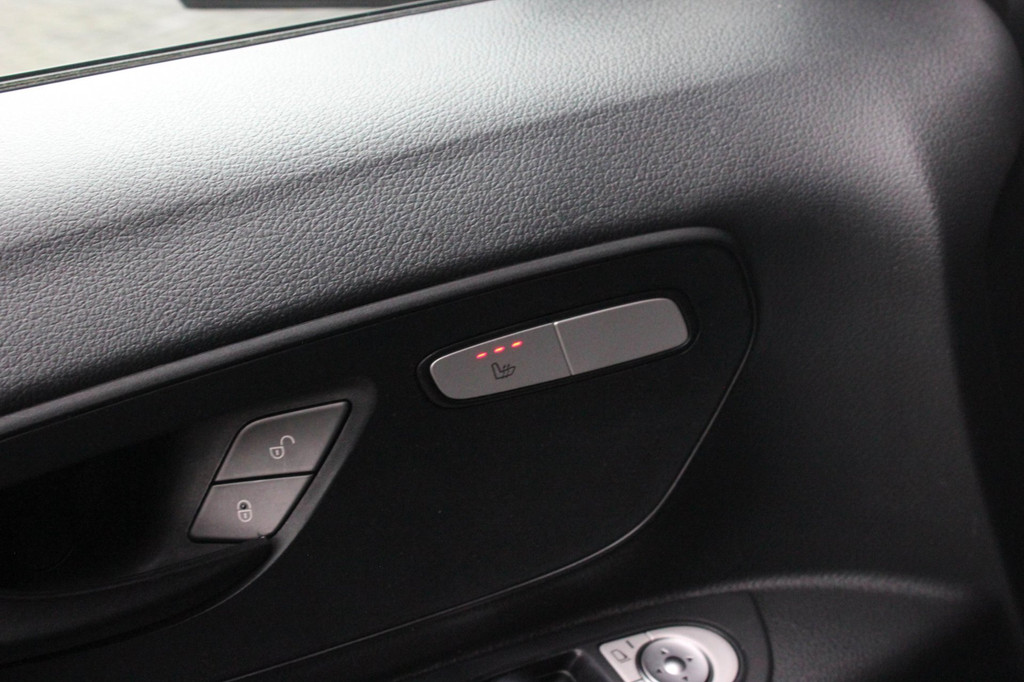 Mercedes-Benz Vito 116CDI 163PK LANG JB- EDITION FULL BLACK / AMG / SPOILER / VERLAGINGSVEREN / NAVIGATIE / SIDE- BARS / CAMERA 17