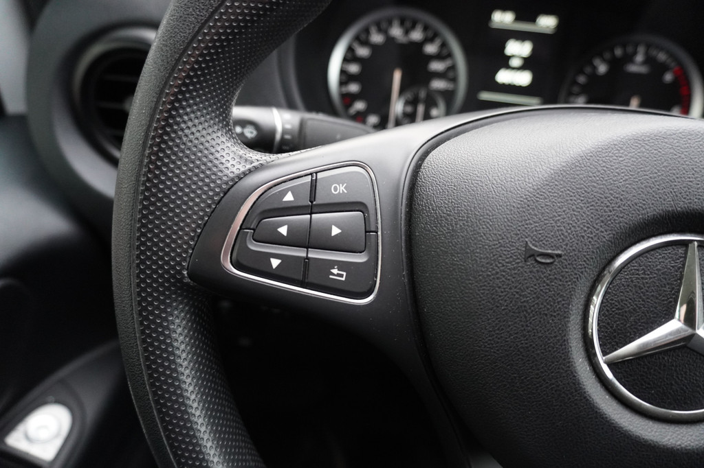 Mercedes-Benz Vito 116 CDI 164PK Extra Lang Nr. V055 | Airco | Cruise | Navi | Trekhaak | LM velgen 15