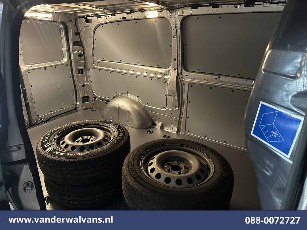 Mercedes-Benz Vito 116 CDI 164pk L3H1 Euro6 Airco | Camera | Cruisecontrol | LED | 2500kg Trekhaak Parkeersensoren, Stoelverwarming, Bijrijdersbank 13