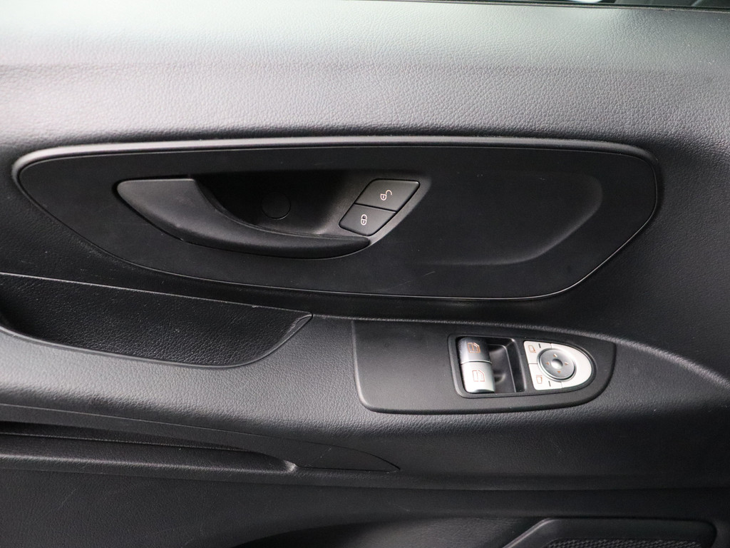 Mercedes-Benz Vito 116CDI 9G-Tronic Automaat Lang | 2xSchuifdeur | Navigatie | Airco | Cruise | Trekhaak 8