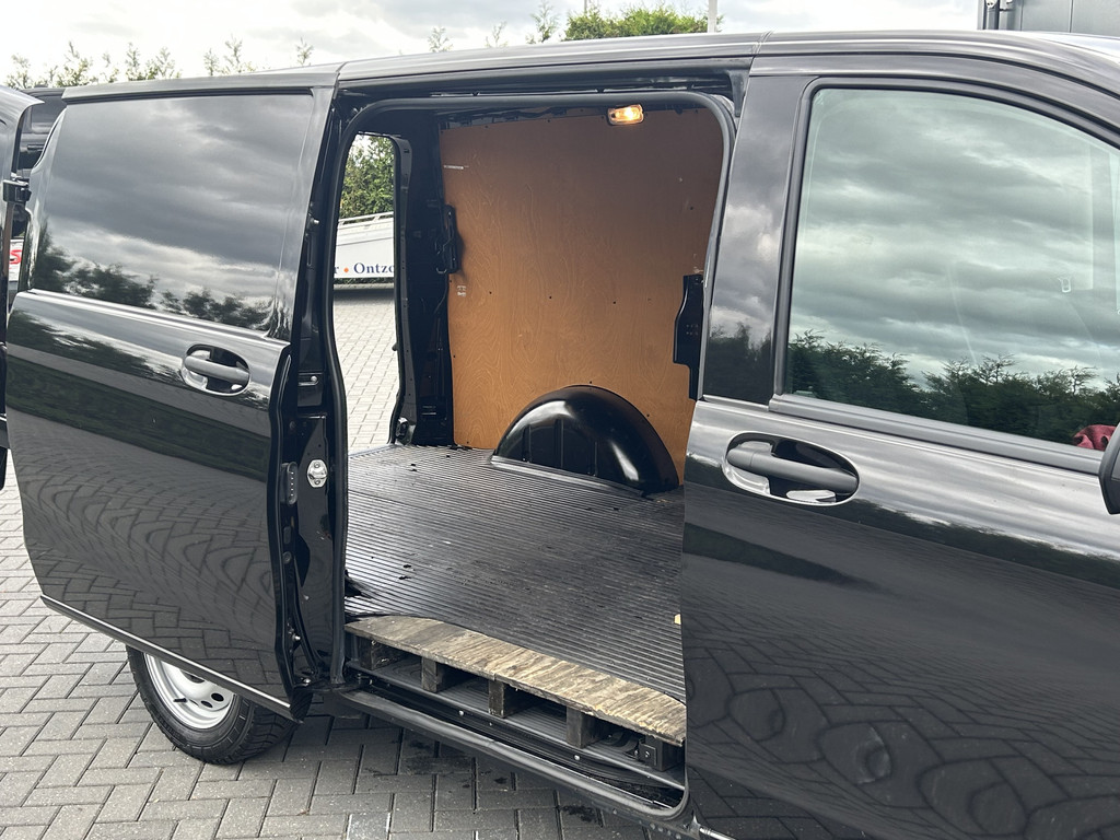 Mercedes-Benz Vito 116 CDI AUTOMAAT / L2H1 / 1e EIG. / LED / ECC AIRCO / CRUISE / NAVI / CAMERA / BLUETOOTH 8