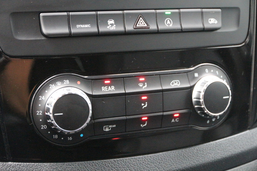 Mercedes-Benz Vito 116 CDI | Aut. | DC | Elektr. schuifdeur | Camera | Cruise | Airco.. 12