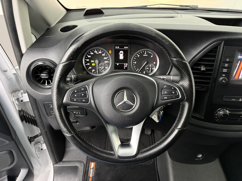 Mercedes-Benz Vito 116CDI Automaat Lang Achterdeuren | Navigatie | Camera | Gatelocks | Airco | Cruise | 3-Zits 14