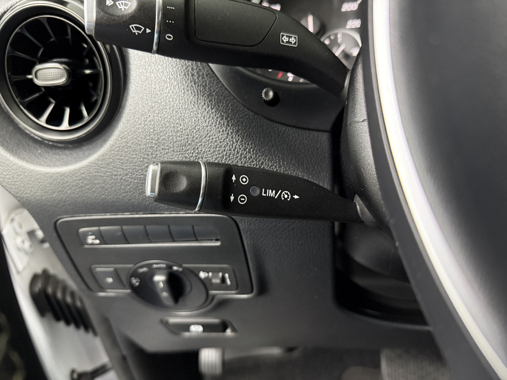 Mercedes-Benz Vito 116CDI Automaat Lang Achterdeuren | Navigatie | Camera | Gatelocks | Airco | Cruise | 3-Zits 15