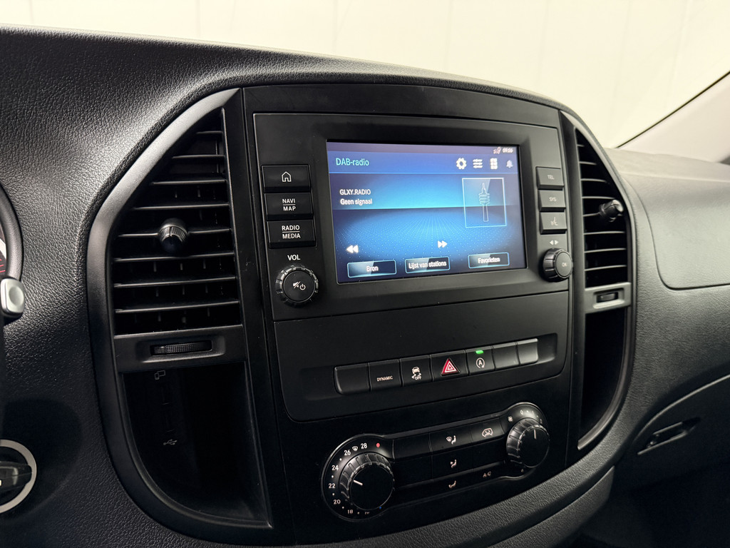 Mercedes-Benz Vito 116CDI Automaat Lang Achterdeuren | Navigatie | Camera | Gatelocks | Airco | Cruise | 3-Zits 17