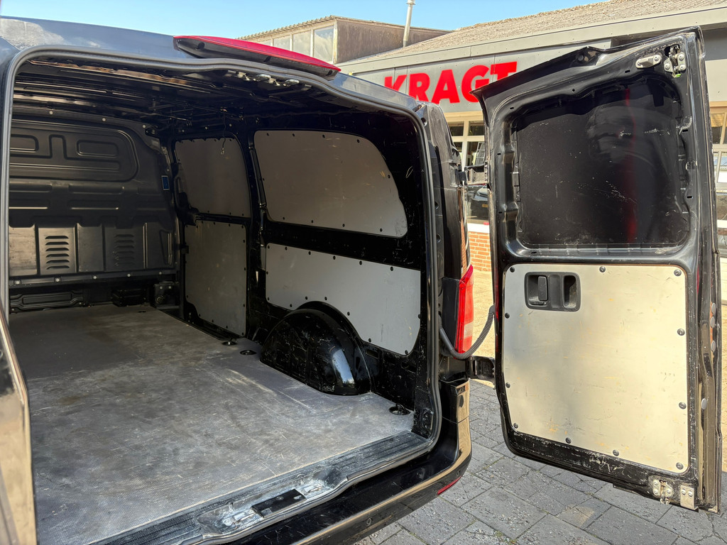 Mercedes-Benz Vito 116 CDI Extra Lang|4X4|NAP|AUTOMAAT|clima|cruise|2500KG trekgewicht|achteruitrijcamera|parkeersensoren|navi 10