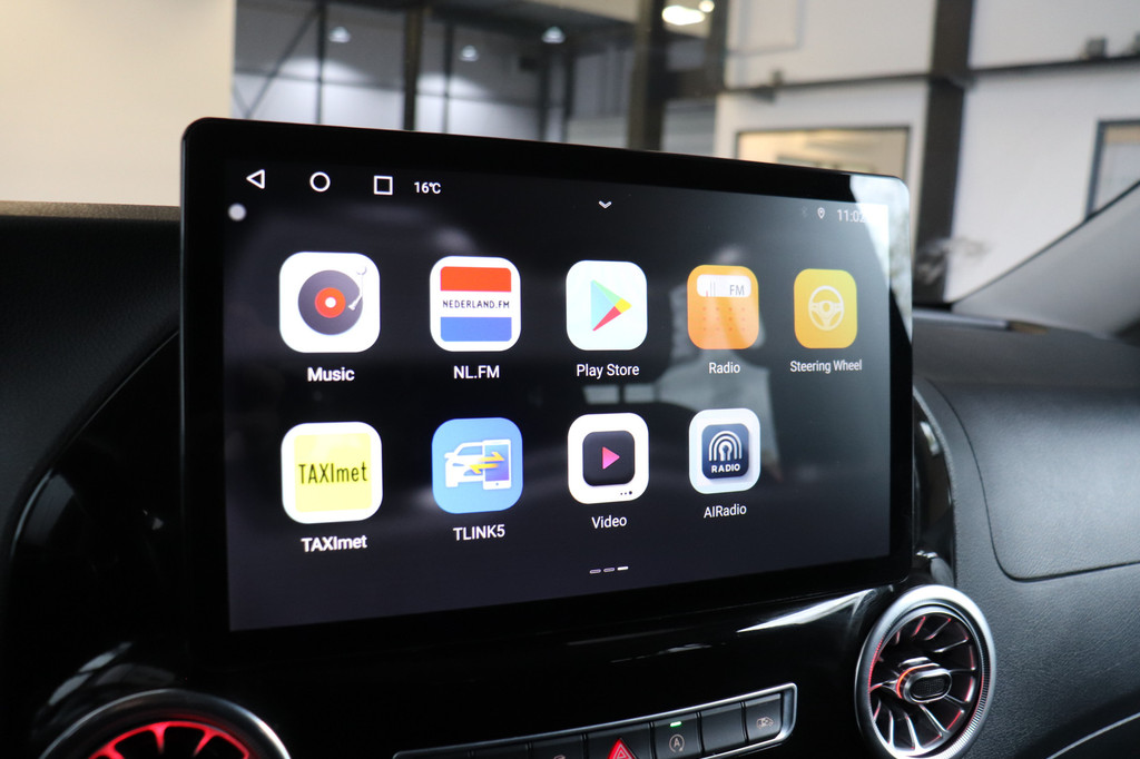 Mercedes-Benz Vito 116 CDI Extra Lang DC Comfort Automaat EURO6 - Airco - Cruise - Navi - 2 x Elektrische deur - Sfeer - ⬠29.900,- Ex. BTW 18