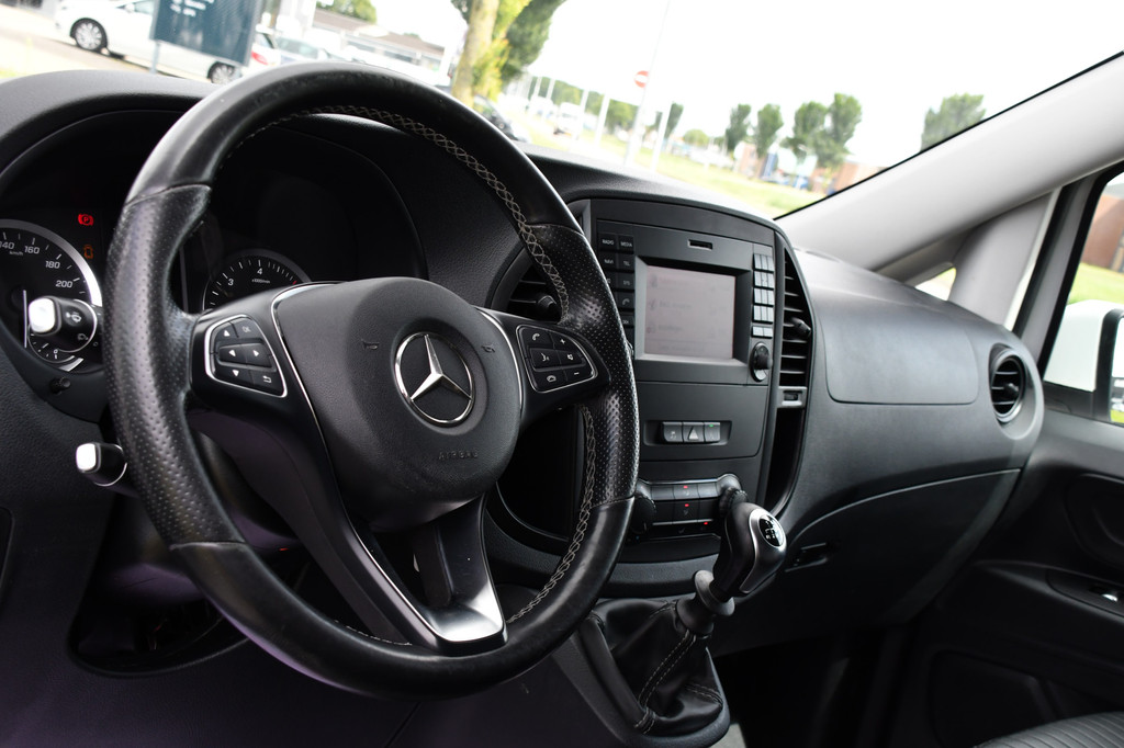Mercedes-Benz Vito 116 CDI L2 PB Edition Camera, Cruise, Sensoren, Leder, 164pk, Stoelverwarming, Uniek! 12
