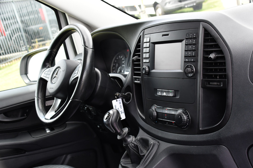 Mercedes-Benz Vito 116 CDI L2 PB Edition Camera, Cruise, Sensoren, Leder, 164pk, Stoelverwarming, Uniek! 14